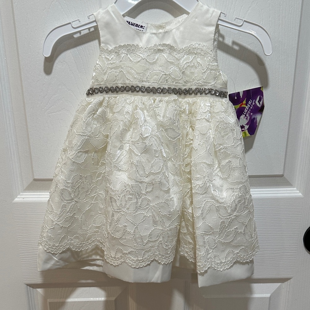 Blueberi Boulevard Cream Lace Dress